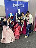 Vistiendo un Hanbok - SOFA 2022